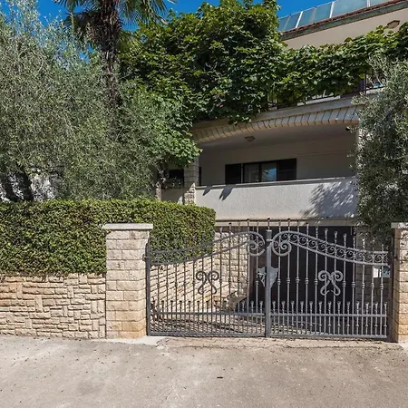 בית הארחה Silvano פורץ