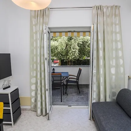 Silvano 3* Πόρετς